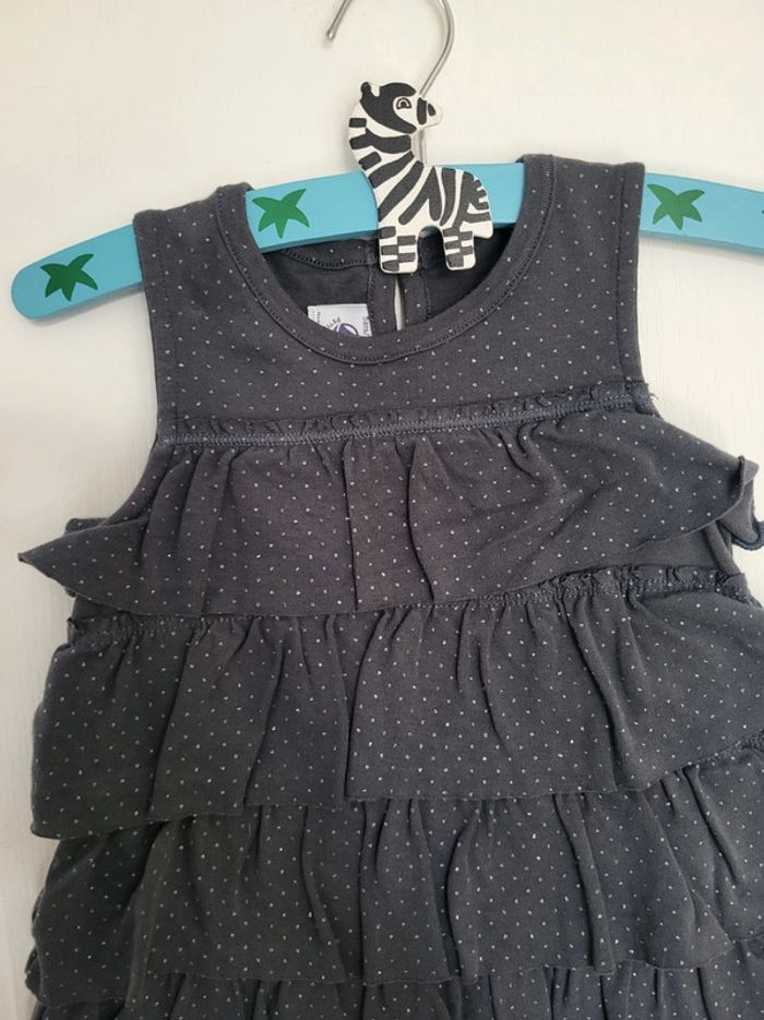 Robe 👗 à volants Petit bateau - photo numéro 2