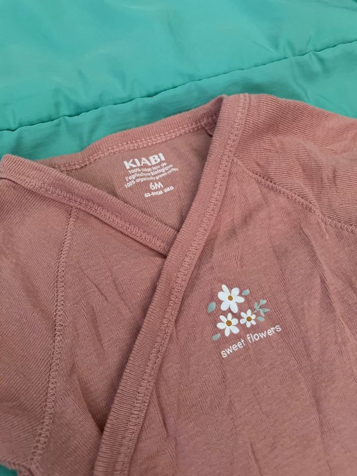 Lot 5 bodies 6 mois manches courtes - photo numéro 4