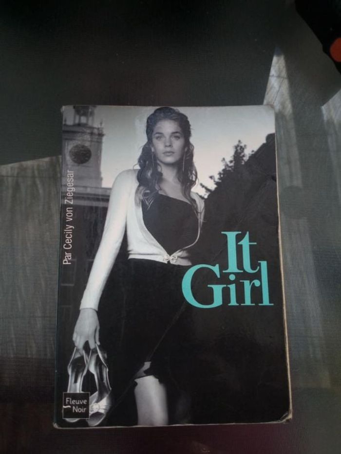 It girl Cecily von Ziegesar