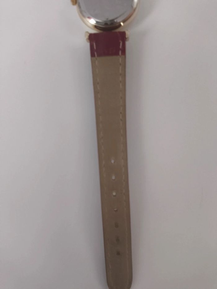 Montre en cuir lip - photo numéro 4