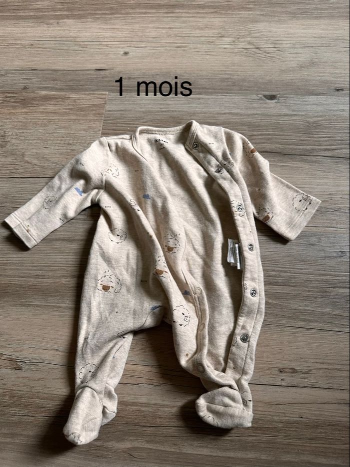 Lot vêtement 1 moi - photo numéro 4