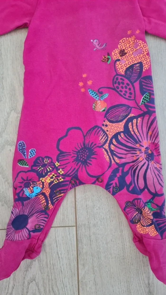 Lot pyjamas fins 1 mois - photo numéro 3