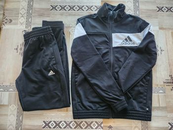Ensemble jogging Adidas