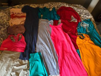 Lot de vêtements femme xs