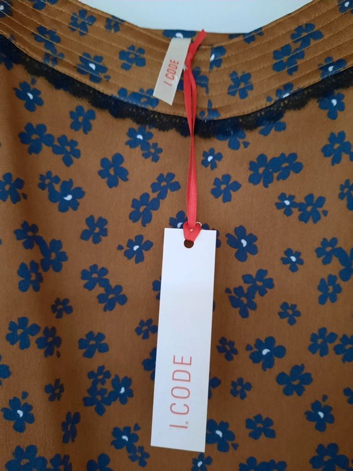 Top I.Code neuf avec étiquette - photo numéro 3