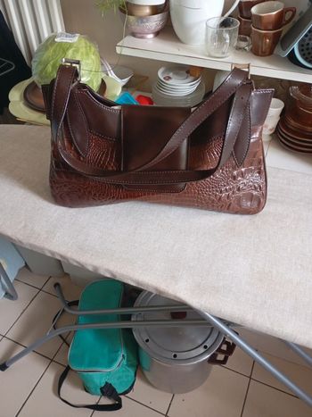 Superbe sac a main en cuir
