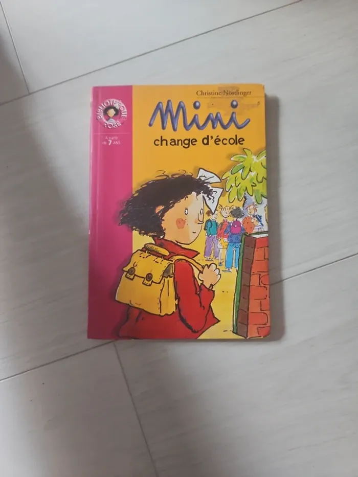 Livre Mimi change d'école