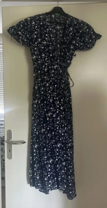 Robe longue portefeuille neuve aller simplement taille 44