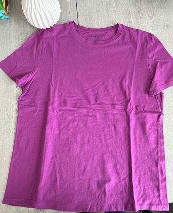 Jolie t-shirt simple femme taille S