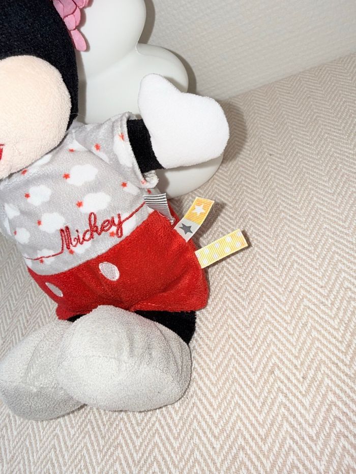 Doudou Mickey - photo numéro 3