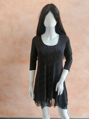 Robe avec petits pois et tulle