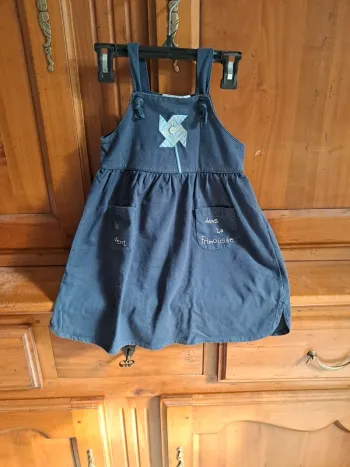 Robe bretelles