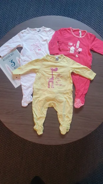 Lot de 3 pyjamas fin 3 mois 60 cm orchestra en excellent état