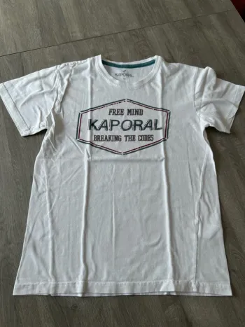 T-shirt kaporal 14 ans taché