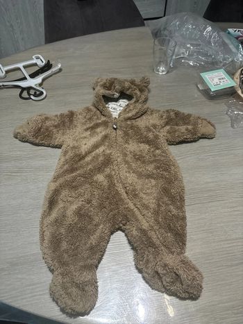 Combinaison ours polaire