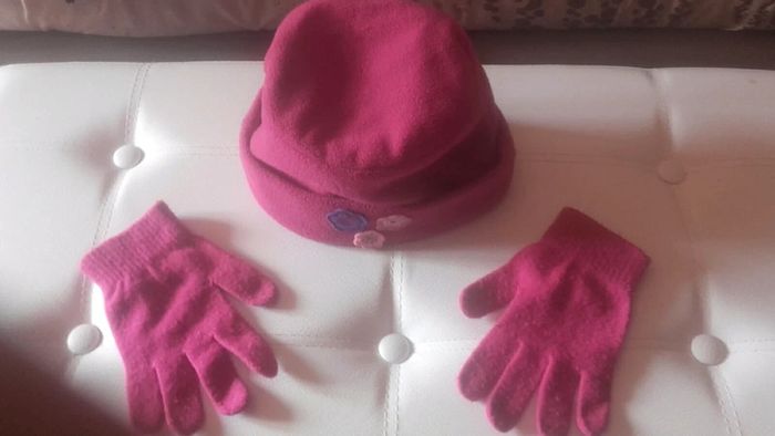 Parure bonnet et gants