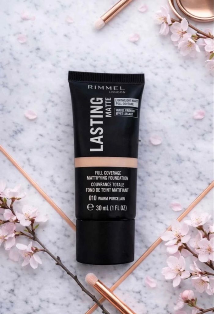 💄 Fond de teint Rimmel London – teinte 010 💄 - photo numéro 1
