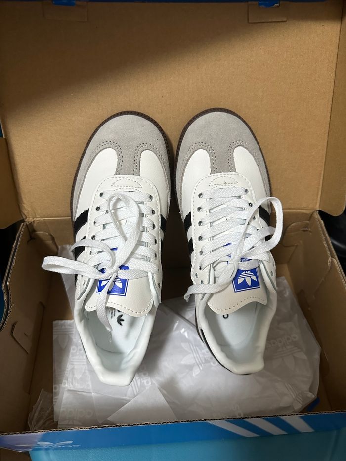 Baskets Adidas Samba 37