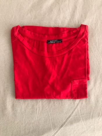 T-shirt rossa