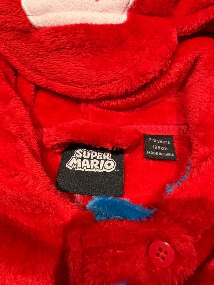 Combinaison avec capuche super Mario Nintendo taille 8 ans toute douce neuve - photo numéro 3