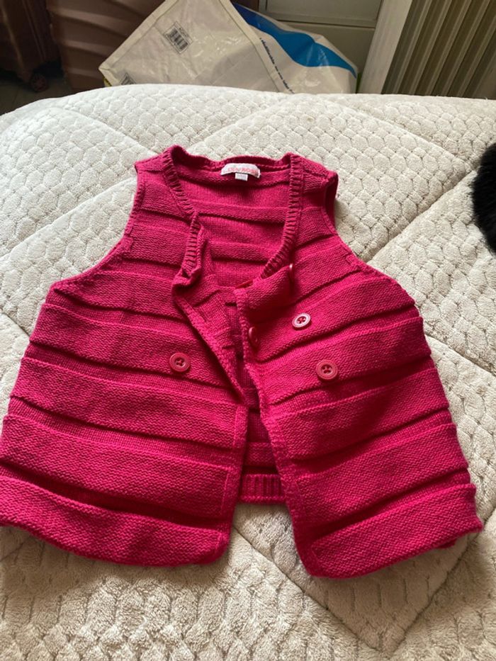 Gilet, rose, taille huit ans