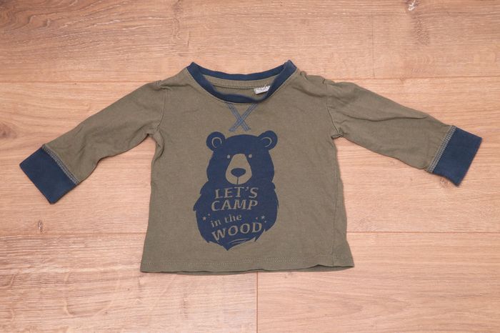 T-shirt ours