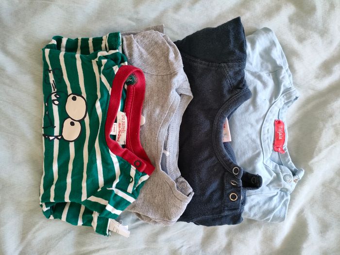 Lot 4 tee shirt Manche longue