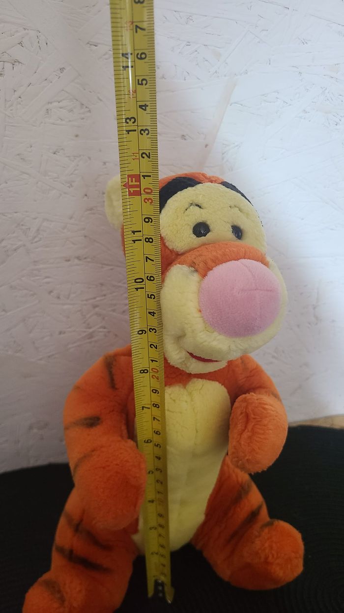 Peluche Tigrou DISNEY Classique orange assis - photo numéro 4