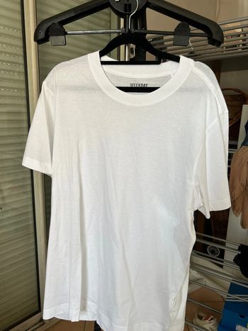 Teeshirt blanc Weekday