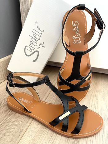 Sandales