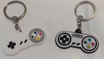 Lot de 2 porte clés Manette de jeux