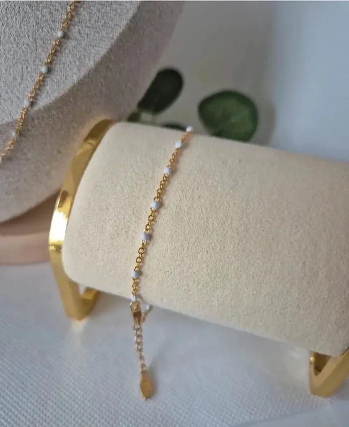 Parure lot de 2 bijoux collier + bracelet en acier inoxydable 🌸 perles blanches - photo numéro 3