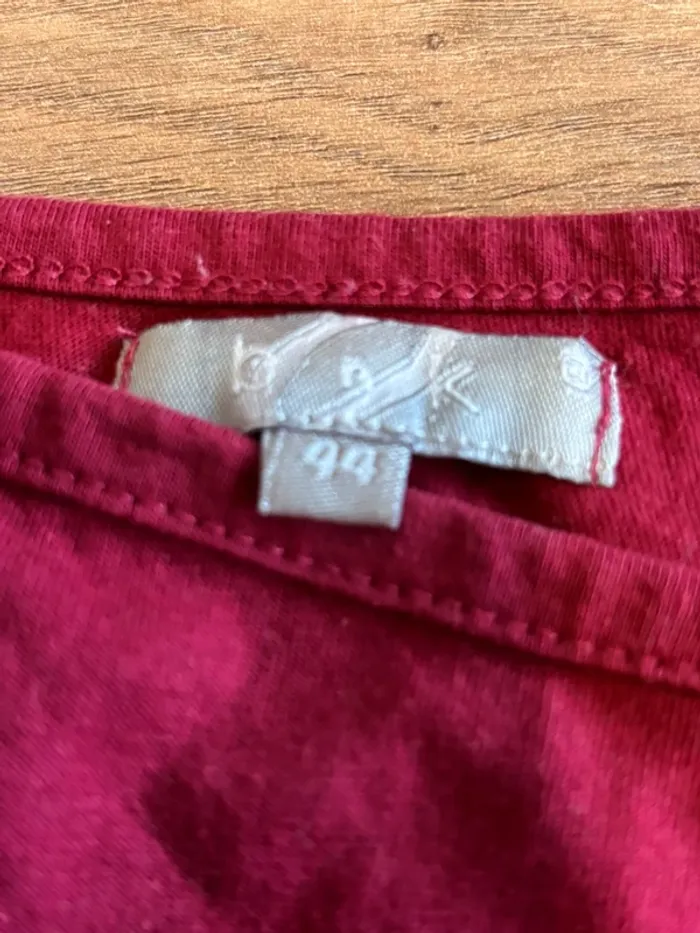 Je vend un débardeur femme taille 44  très bon état - photo numéro 3