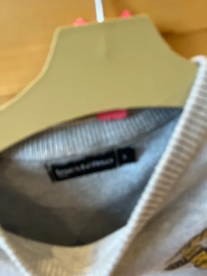 Pull gris - photo numéro 3