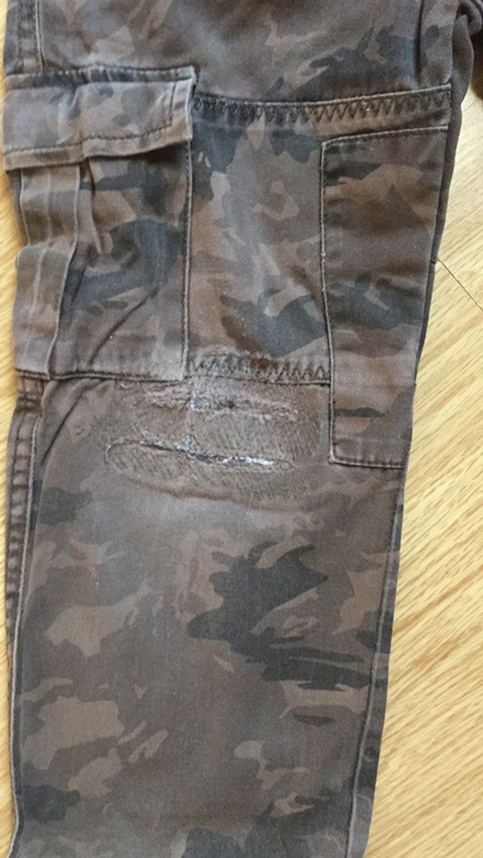 Pantalon style militaire 4 ans - photo numéro 2