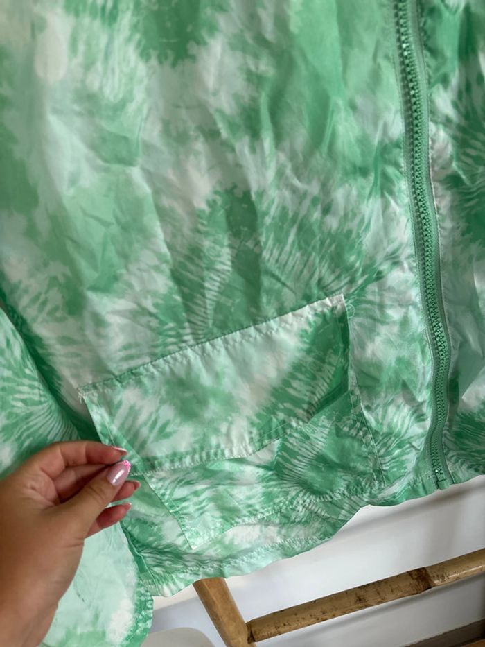 k way vert et blanc Asos taille 38 M - photo numéro 3