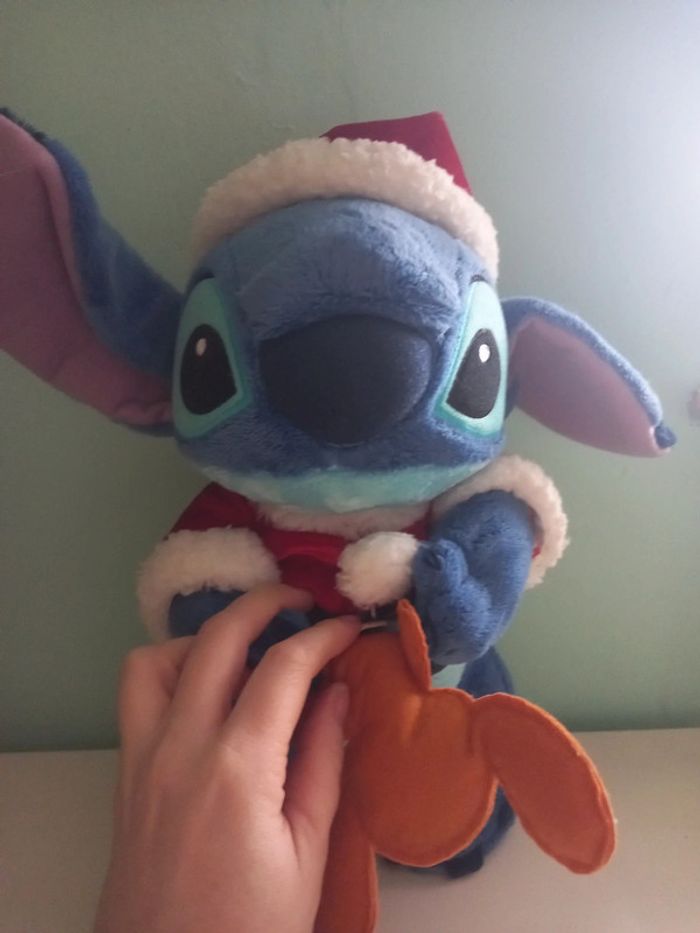 Peluche Stitch Père Noël - photo numéro 2
