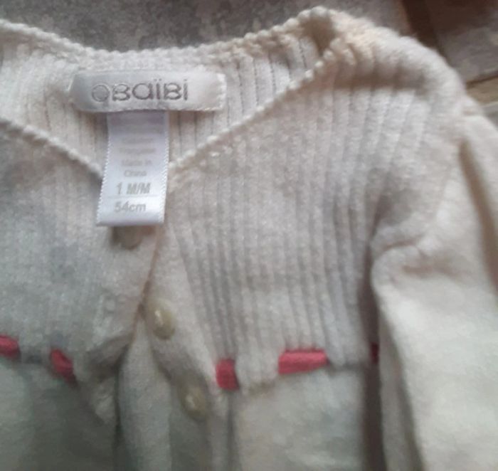Lot 3 gilets fille 1 mois - photo numéro 2