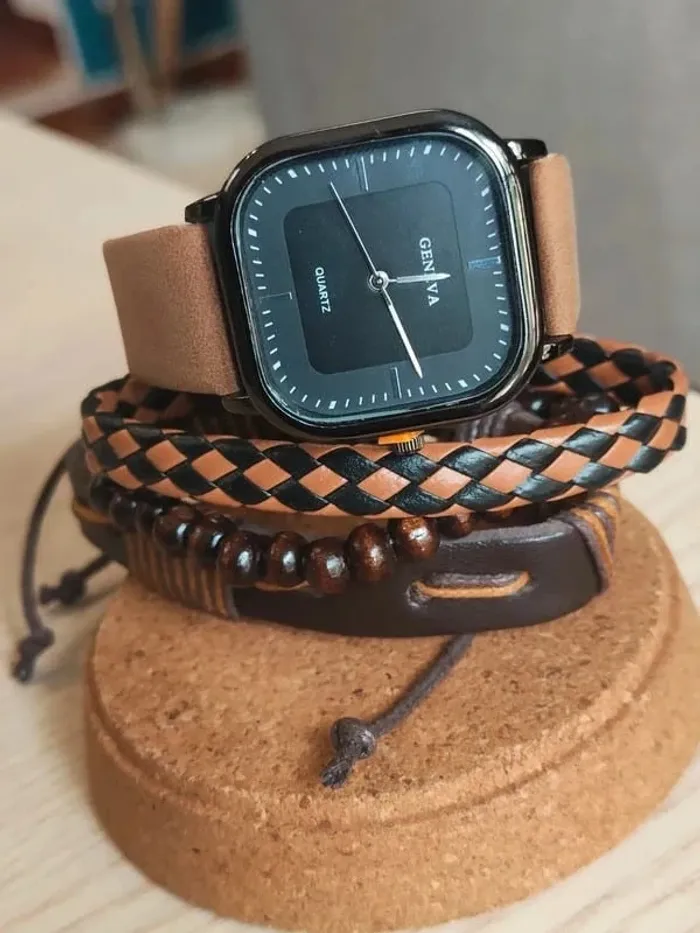 Montre carrée beige & noire, bracelets bruns - photo numéro 2