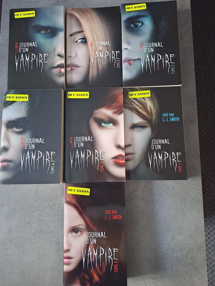 Lot 7 tomes Journal d'un vampire 1-5,7,8