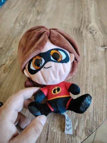 Petite peluche les indestructibles