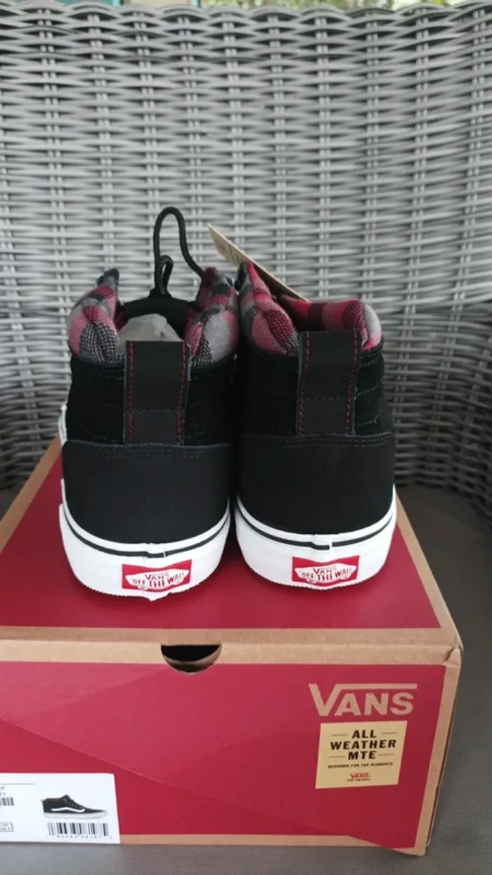 Sneakers Vans Ward HI Mte T41 neuves - photo numéro 6