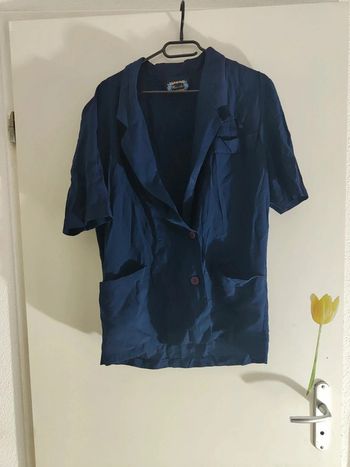 Jolie 💎 chemise avec épaulettes 💎