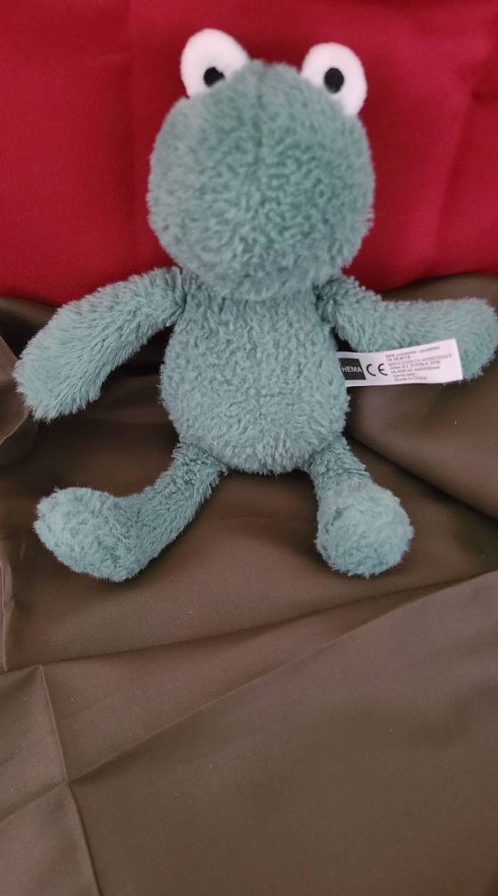 Doudou peluche grenouille verte HEMA - photo numéro 4