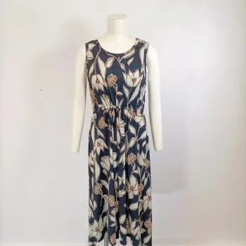 Robe plissée sans manches - Taille M - robe longue Noir motif beige - dos ouvert - ceinture taille M