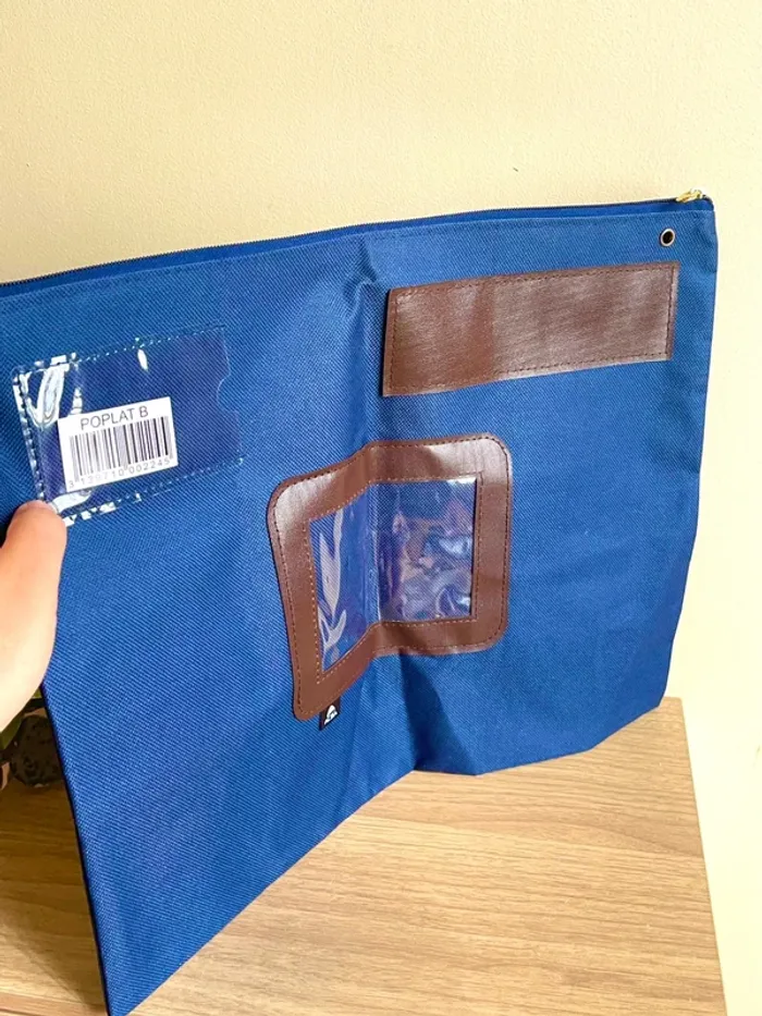 Pochette bleue vintage style poste avec fenetres plastique zip metal tres resistant - photo numéro 3