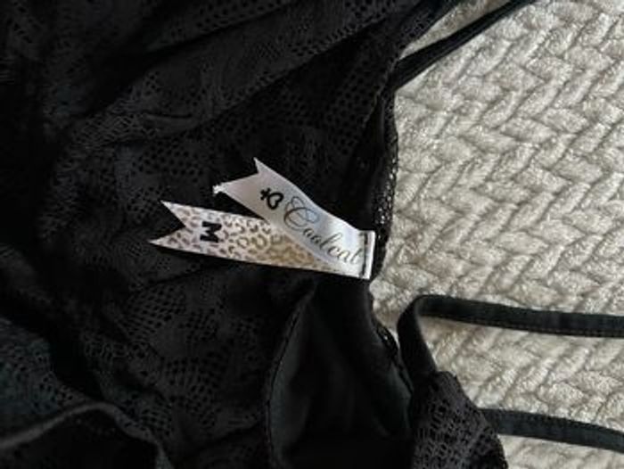 Top rose, noir, blanc lot - photo numéro 9