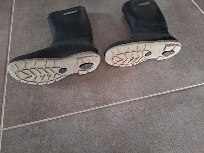 Bottes de pluie noires Boatilus 28 29 - photo numéro 3
