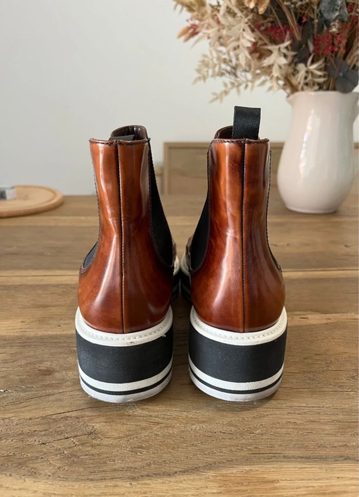 Bottines chelsea en cuir camel/marron Prada - photo numéro 6