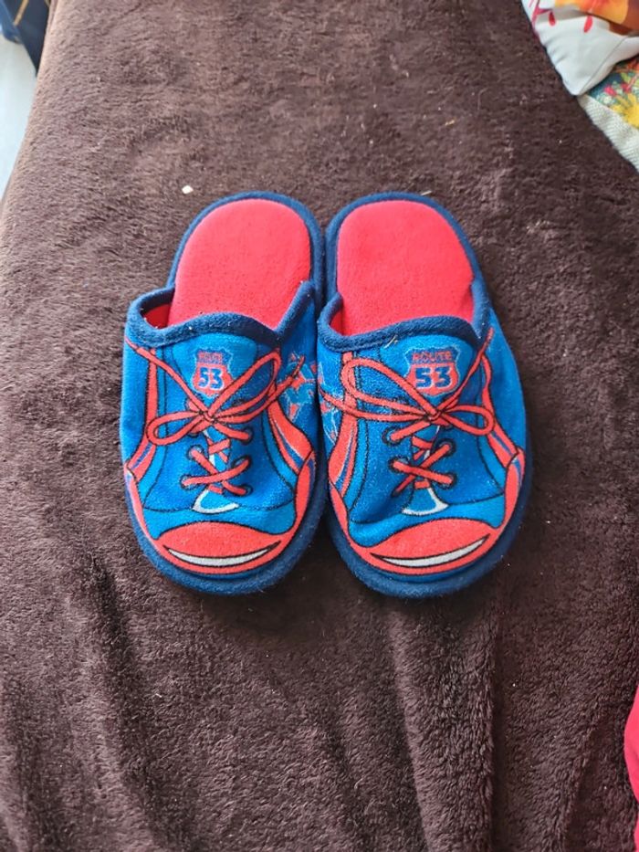 Chaussons garçon 30